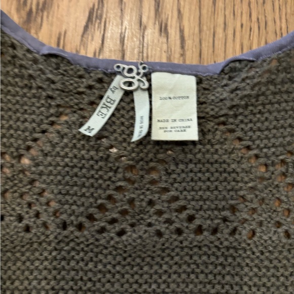 Gimmicks by BKE hook and eye closure vest M - Picture 3 of 7